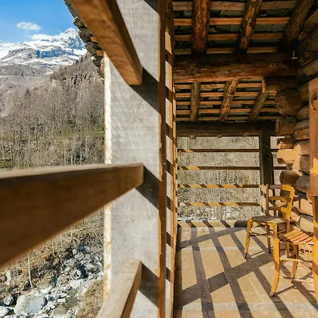 Tatil Evi Walser With Rock And Monte Rosa Views Alagna Valsesia