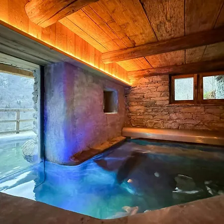 Tatil Evi Walser With Rock And Monte Rosa Views